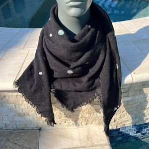 Triangular shaped black scarf with silver polka dots printed fringes
